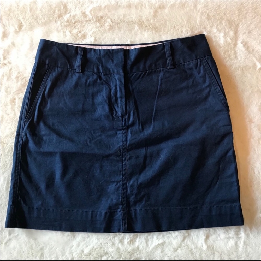 Vineyard Vines skirt. Size 4